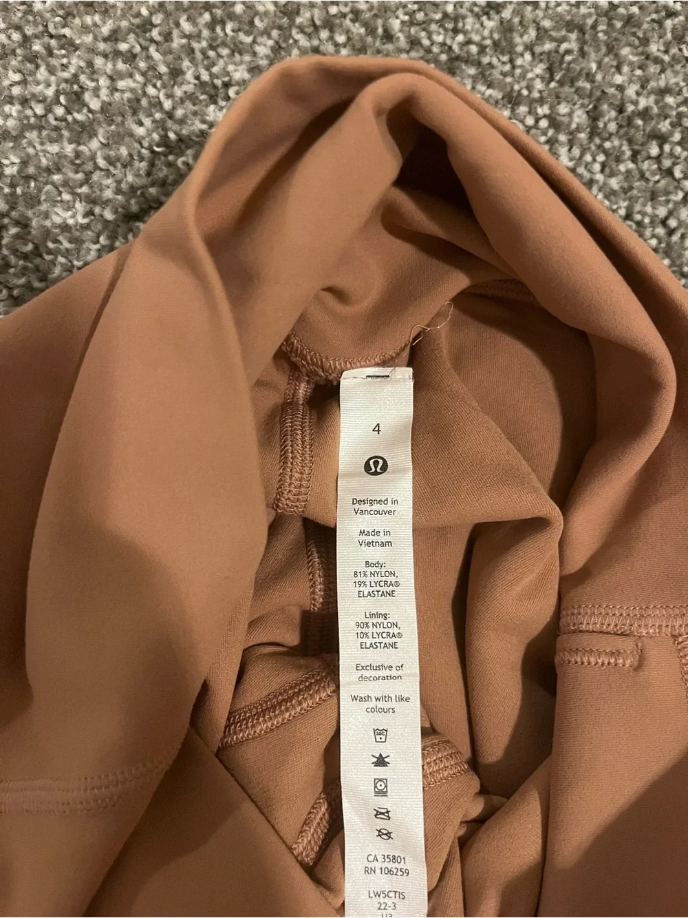 lululemon athletica High-Rise Leggings - Camel/Tan